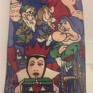Snow White & Seven Dwarfs Neck Tie 100% Silk The Disney Store Vintage